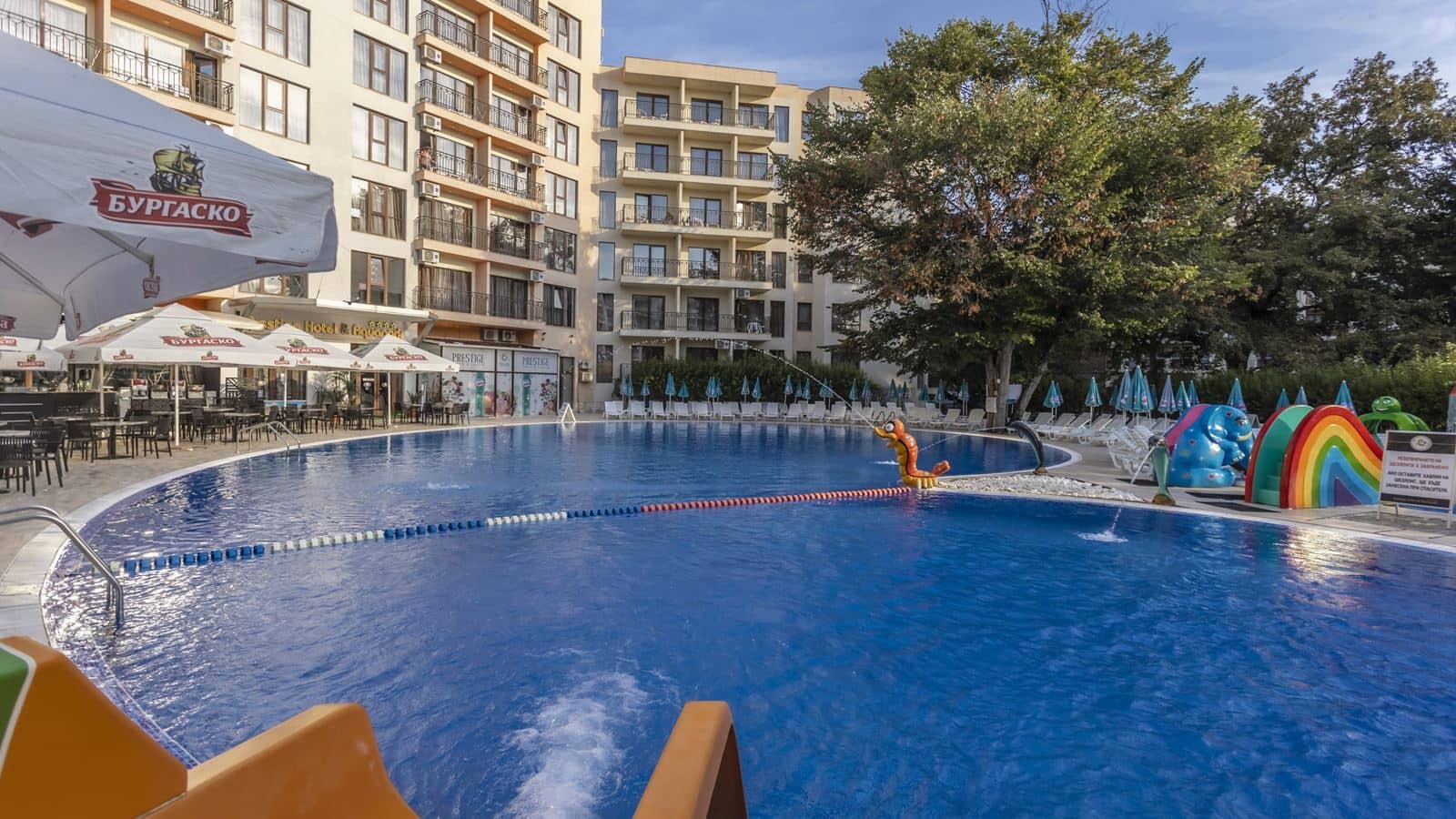 pools-outdoor-pool