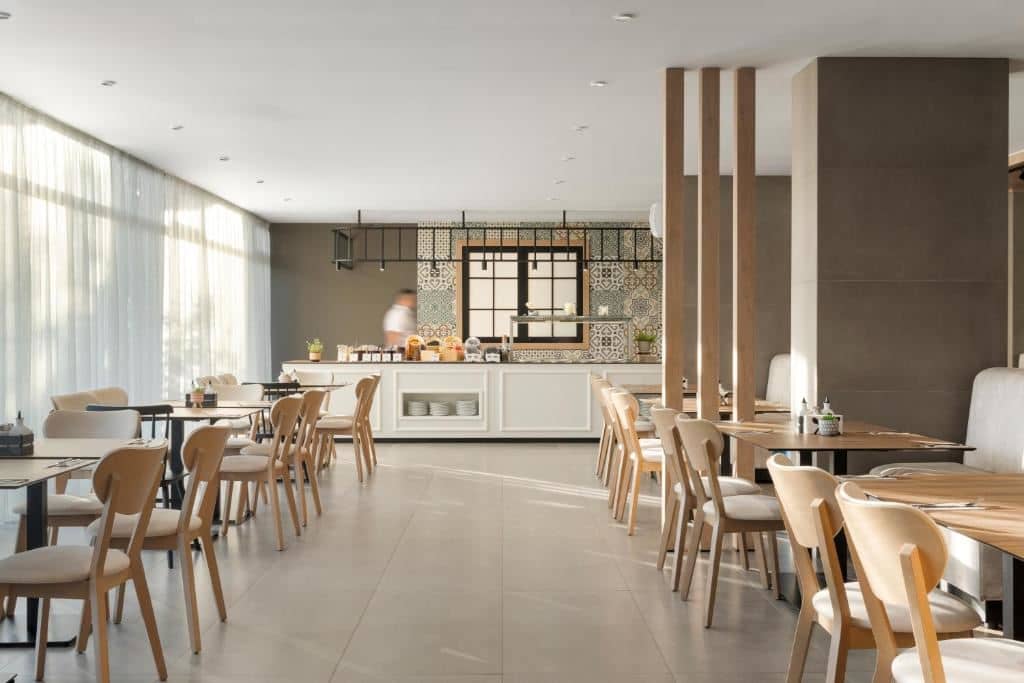 restaurants-restaurants