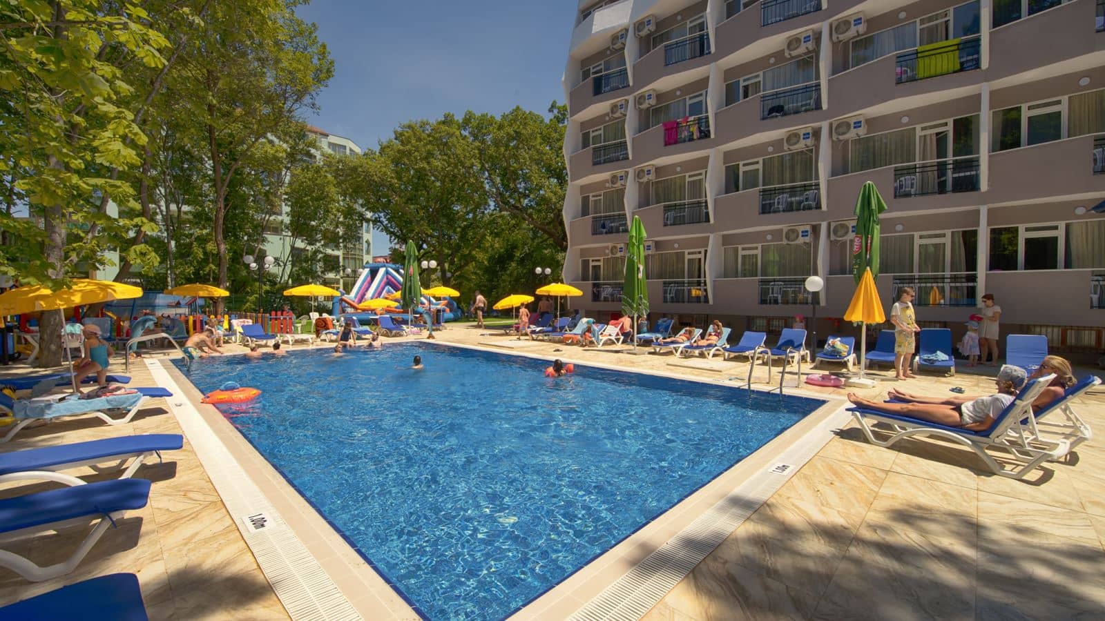 pools-outdoor-pool