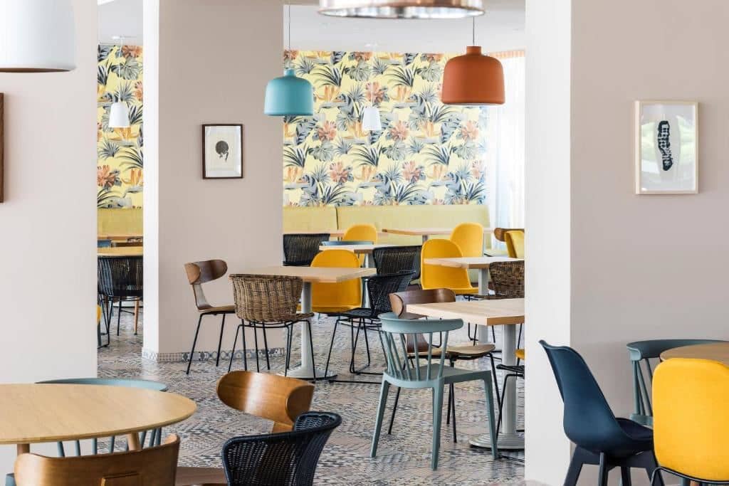 restaurants-restaurants