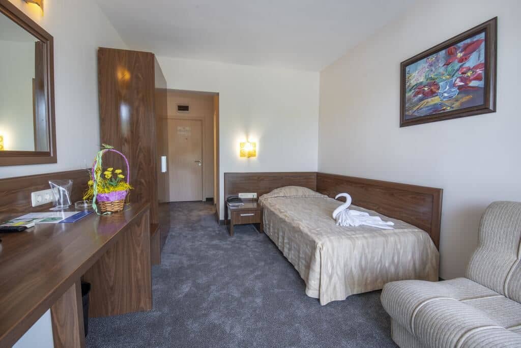 rooms-single-room