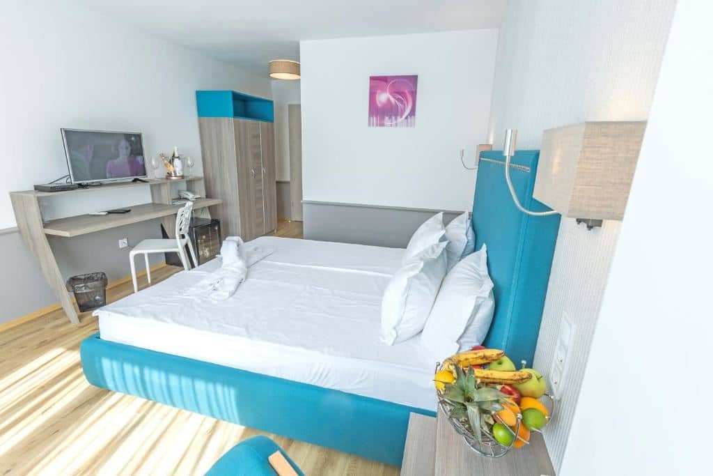 rooms-double-with-balcony