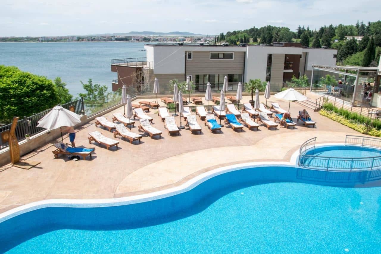 pools-pools
