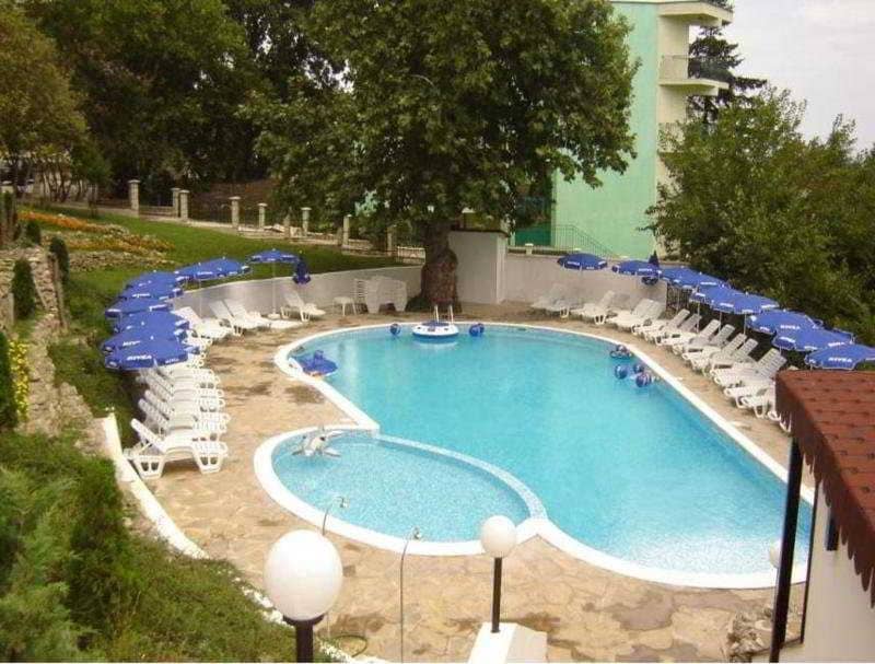 pools-pools