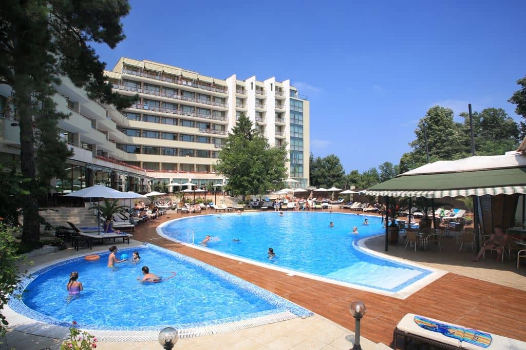 pools-pools