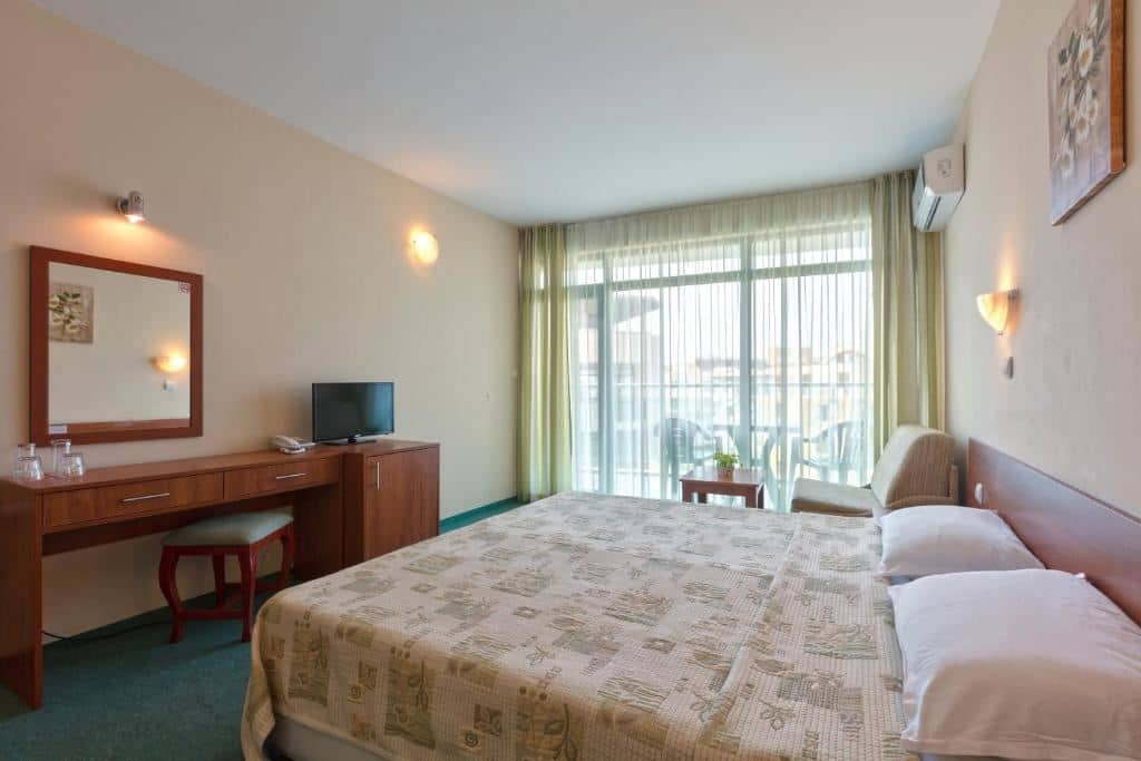rooms-double-standard-room