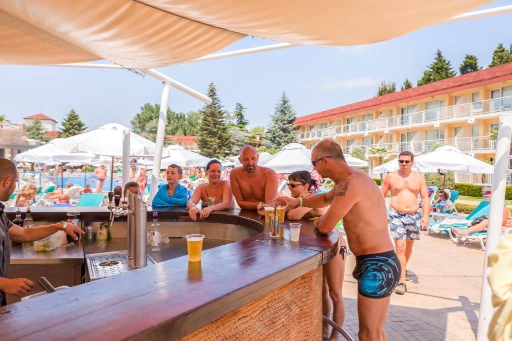 bars-pool-bar