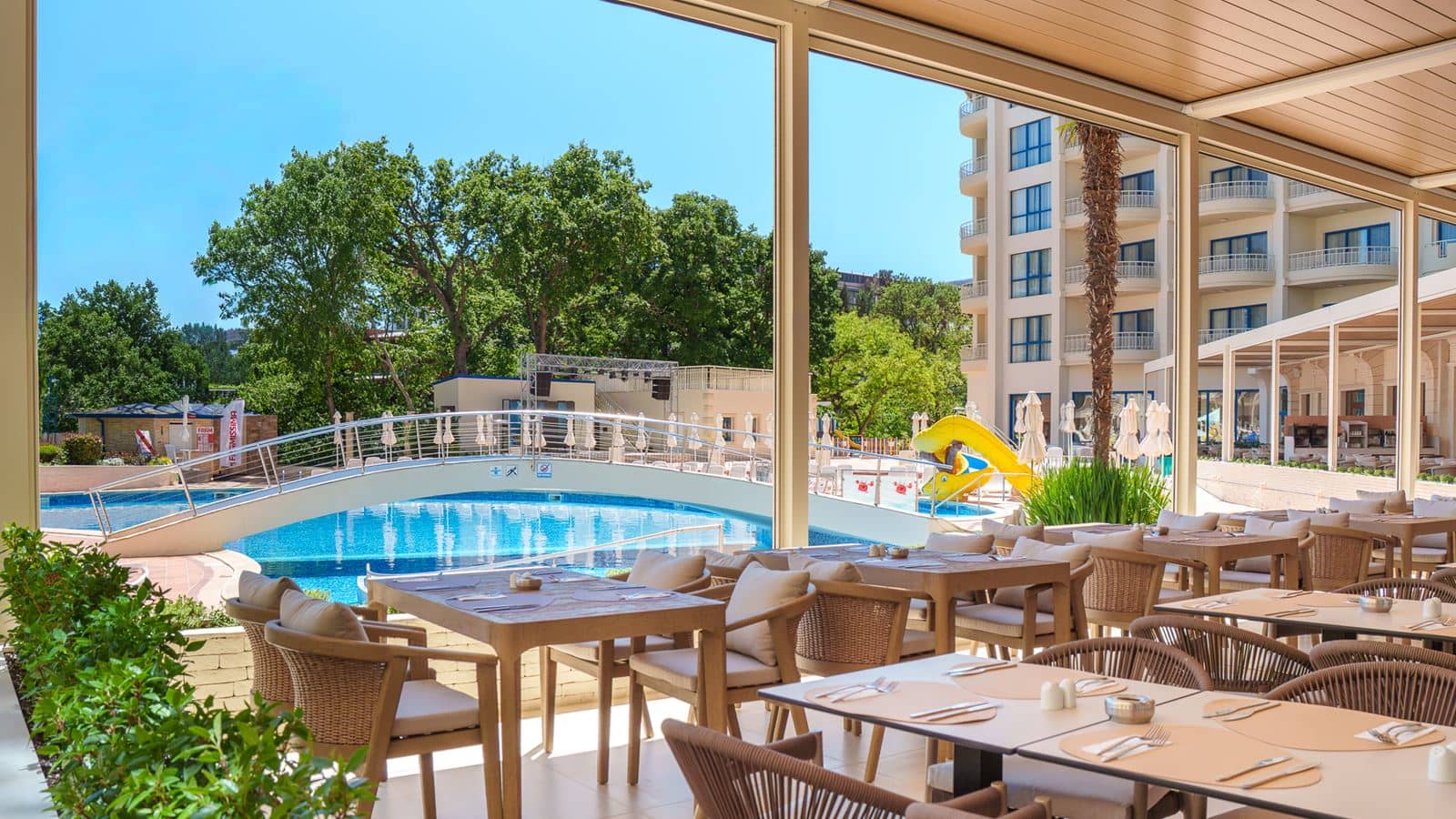 restaurants-main-restaurant