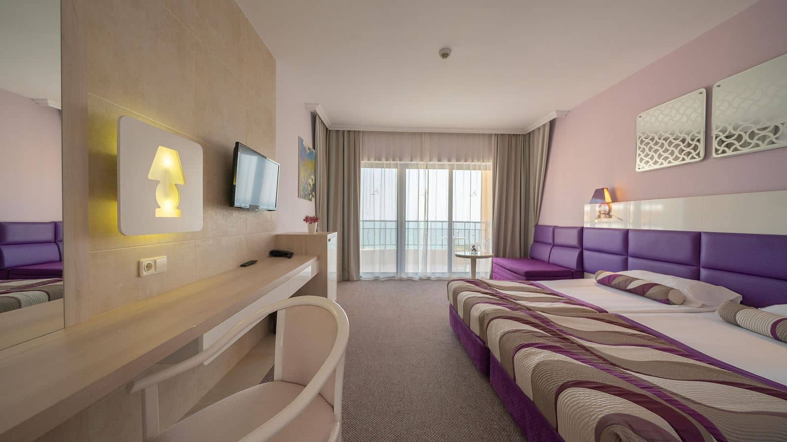 rooms-twin-deluxe-room-latera-lsea-view-balcony-or-terrace