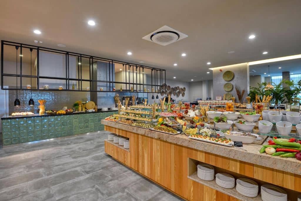 restaurants-restaurants