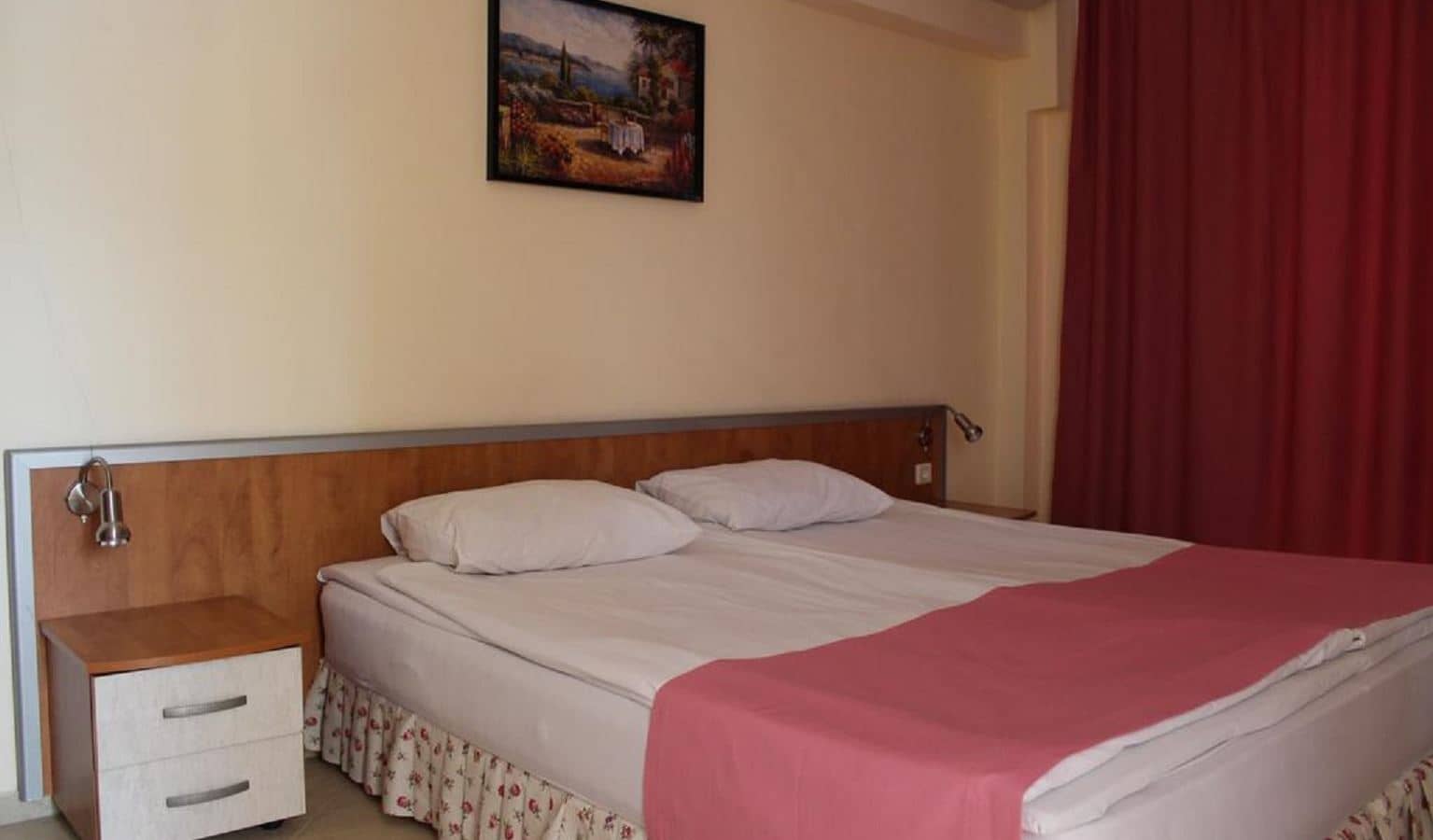 rooms-standard-room