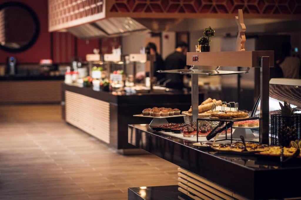 restaurants-restaurants