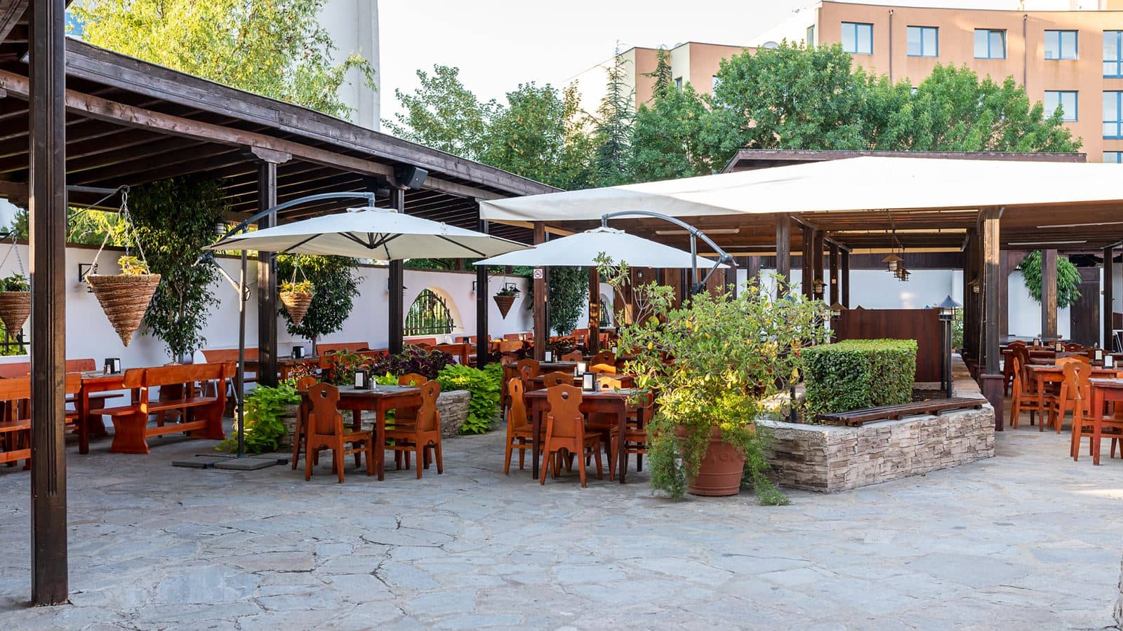restaurants-main-restaurant