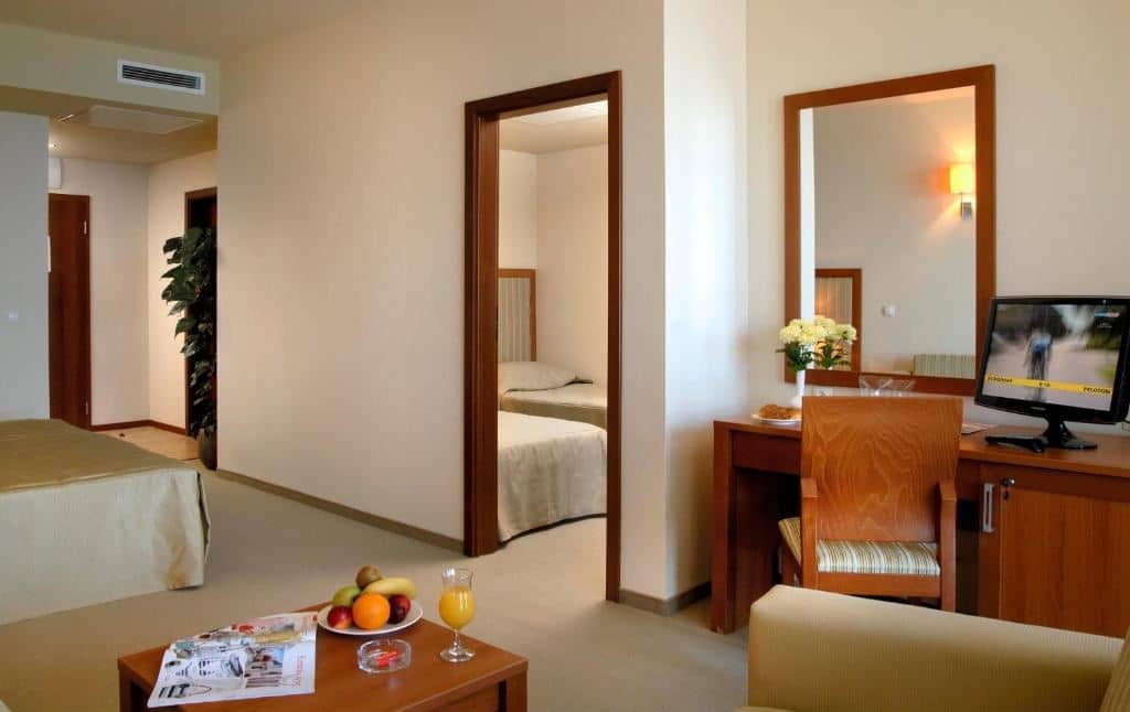 rooms-family-suite-sea-view