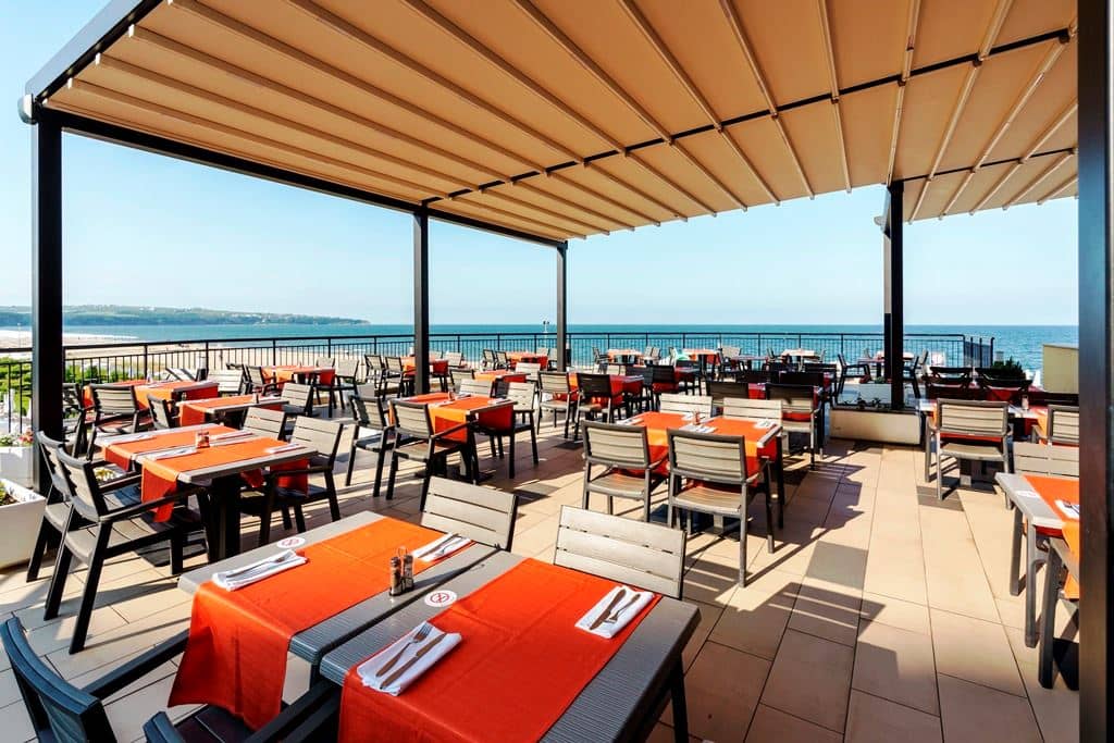 restaurants-restaurants