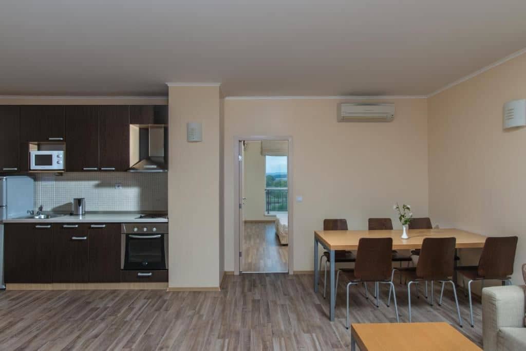 rooms-3-bedroom-standard-apartment-seaview-balcony-or-terrace