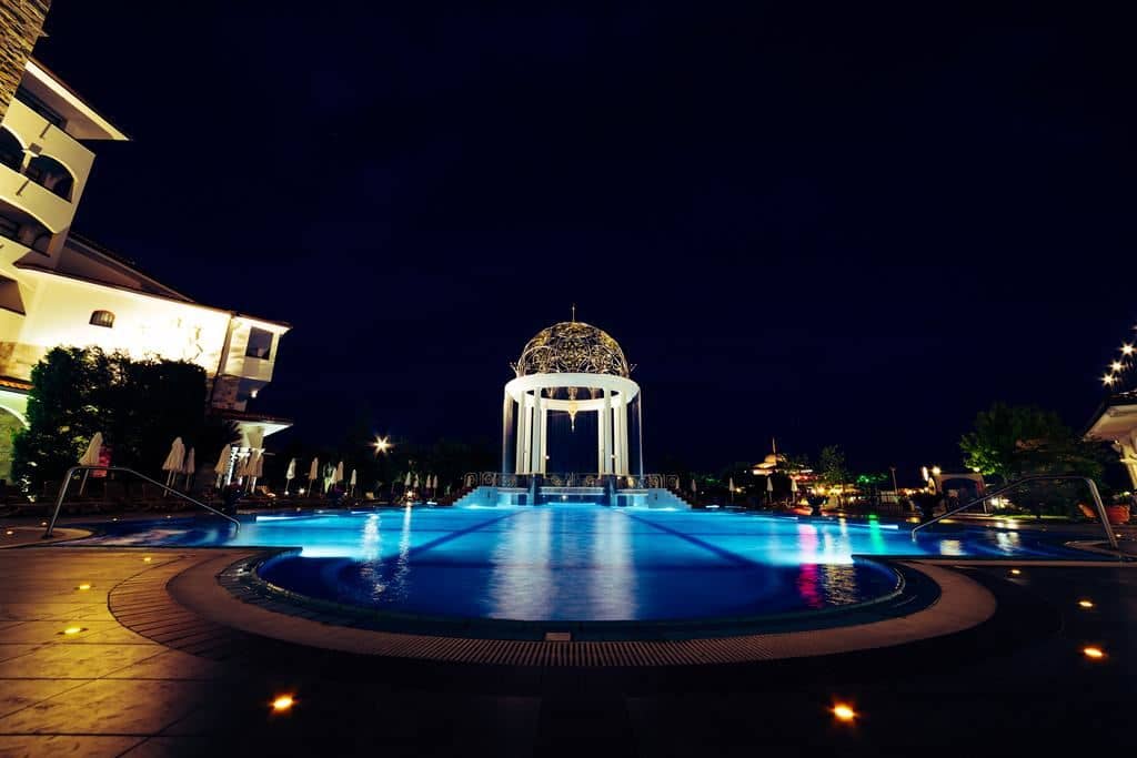 pools-pools