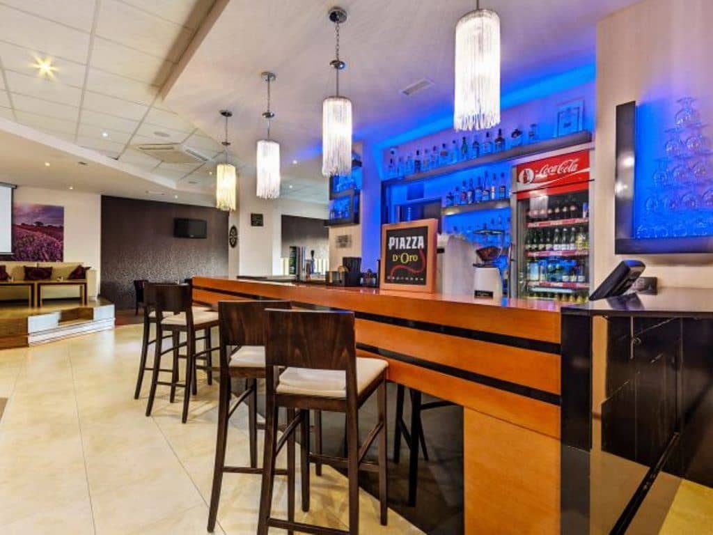 bars-bar-ascalon