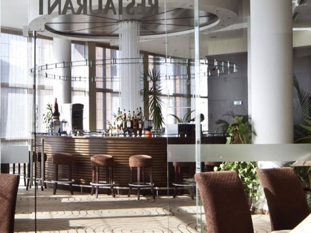 bars-sky-bar