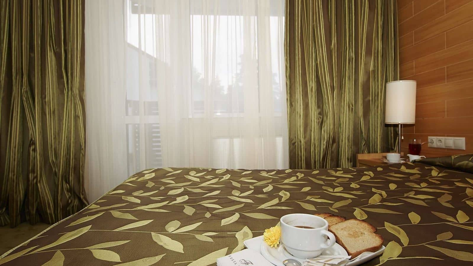 rooms-standard-room