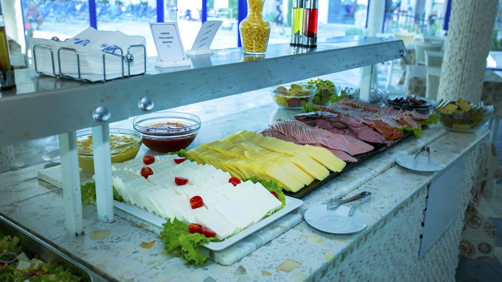 restaurants-snack-bar-metropol|