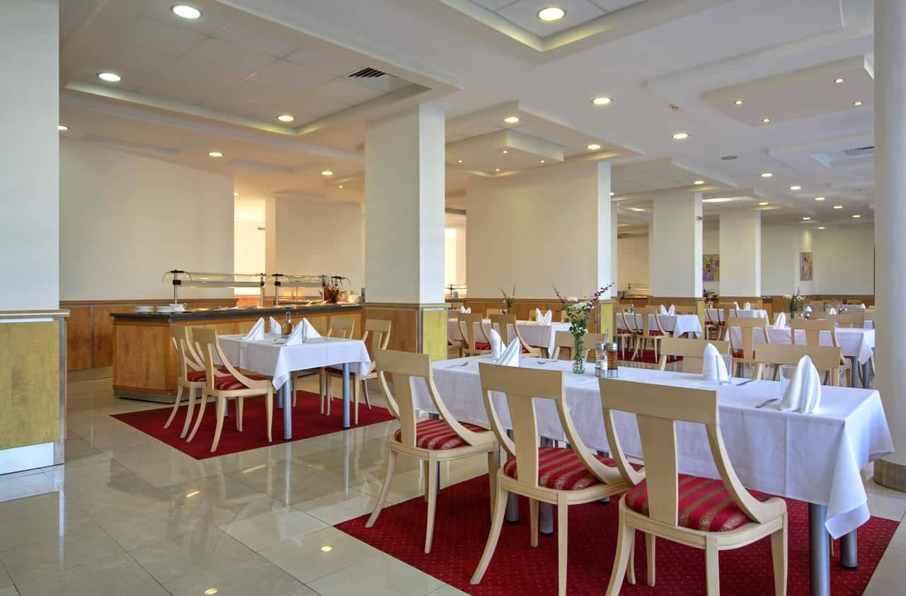 restaurants-restaurants