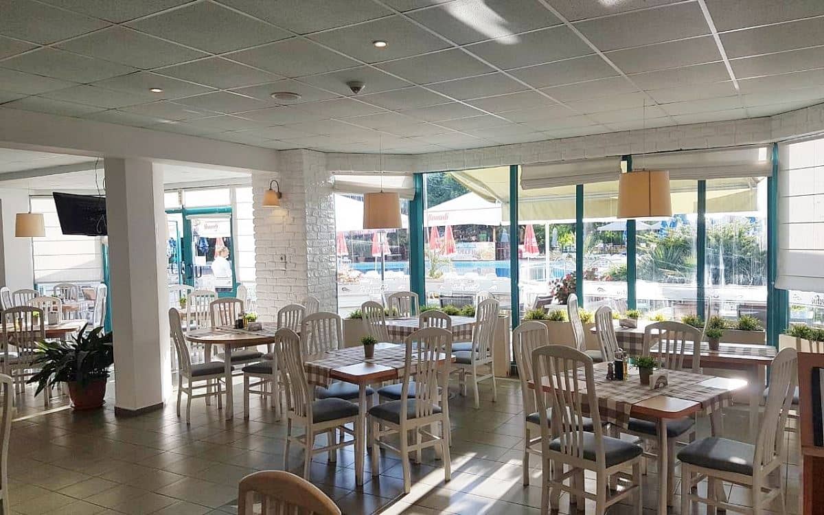 restaurants-restaurants