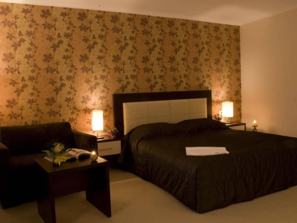 rooms-standard-room