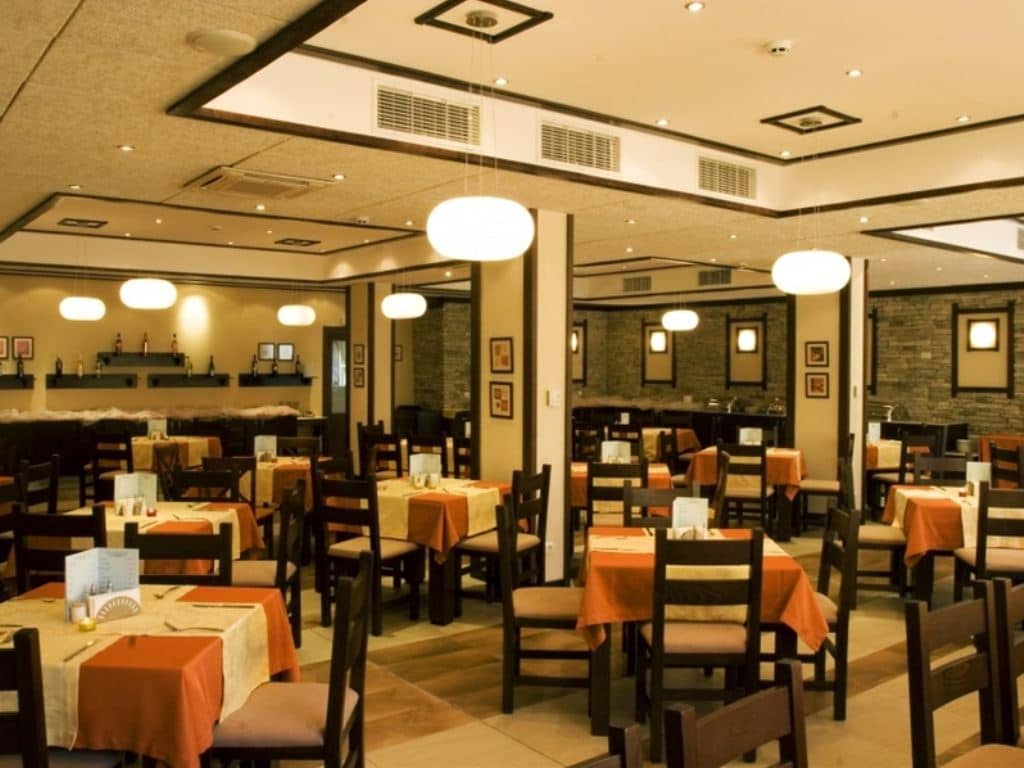 restaurants-main-restaurant