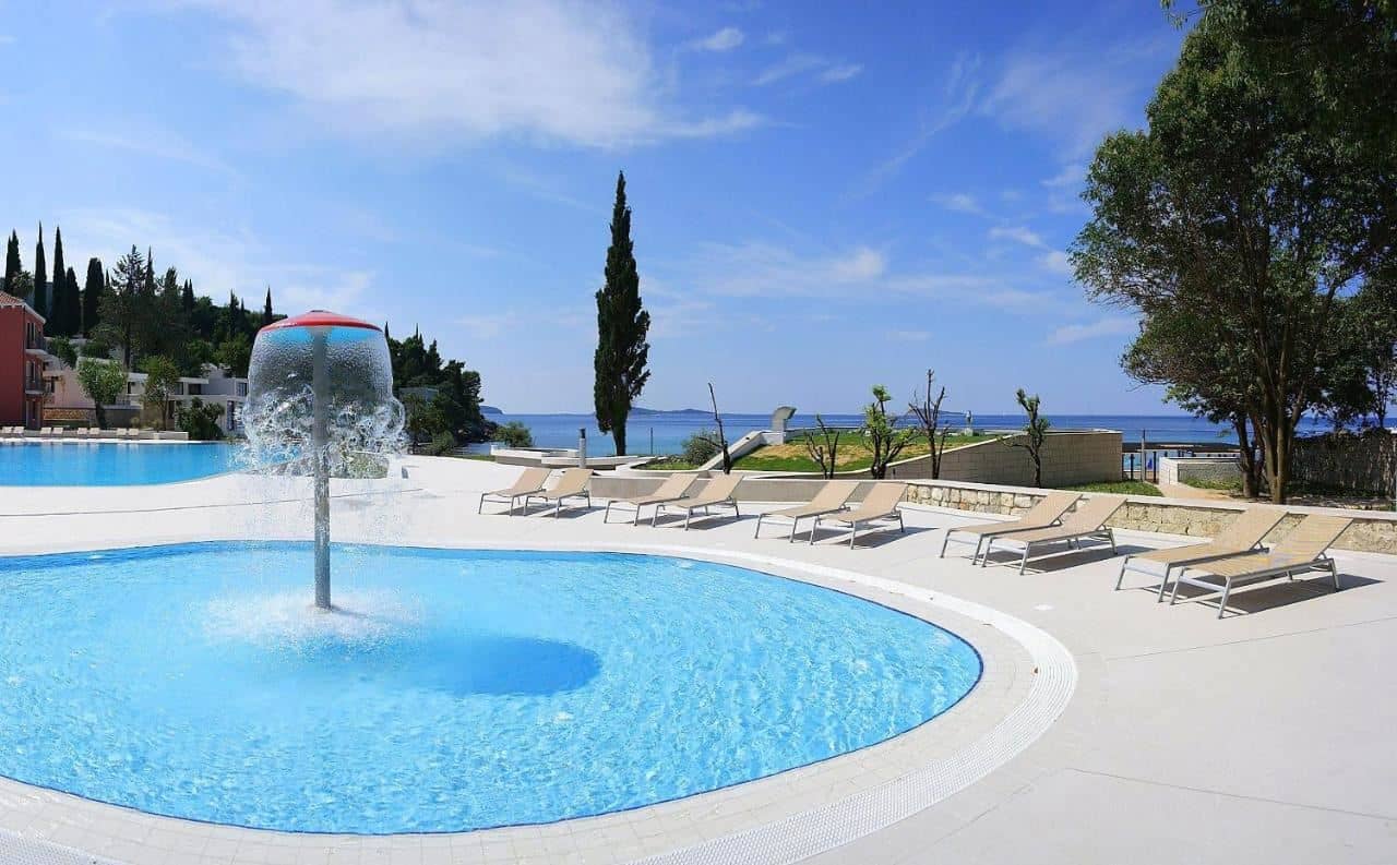 pools-pools