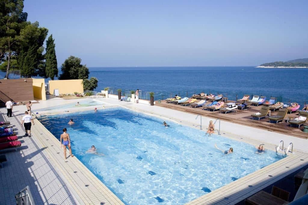 pools-pools