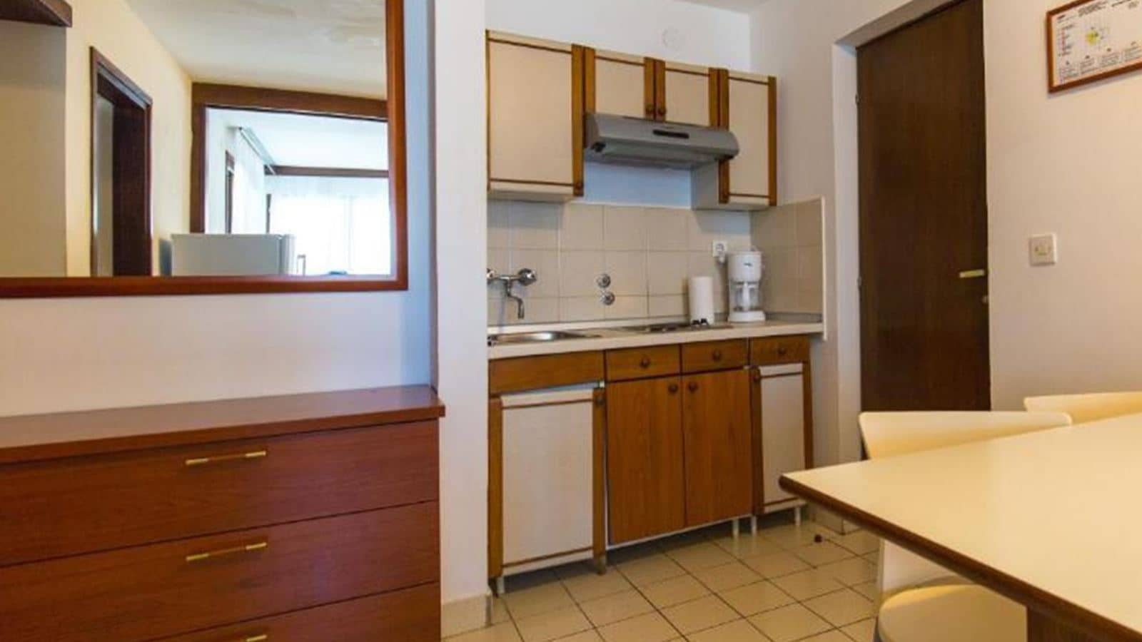 rooms-1-bedroom-apartment-park-view-balcony