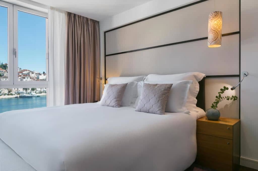 rooms-superior-room-seaview
