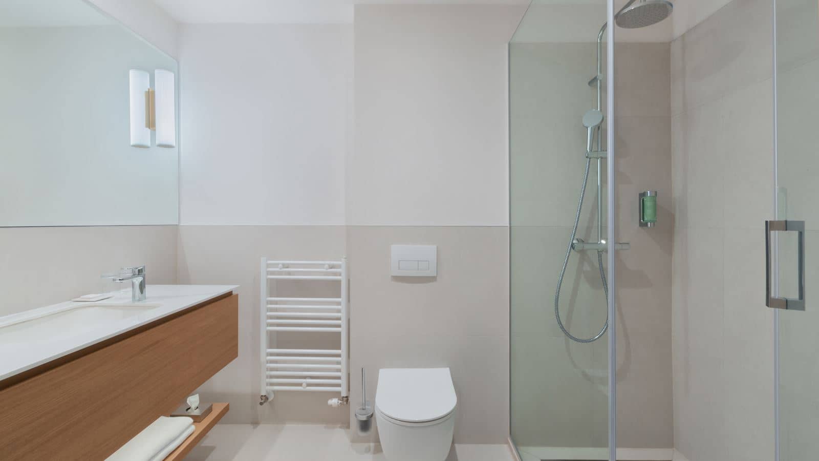 rooms-superior-room