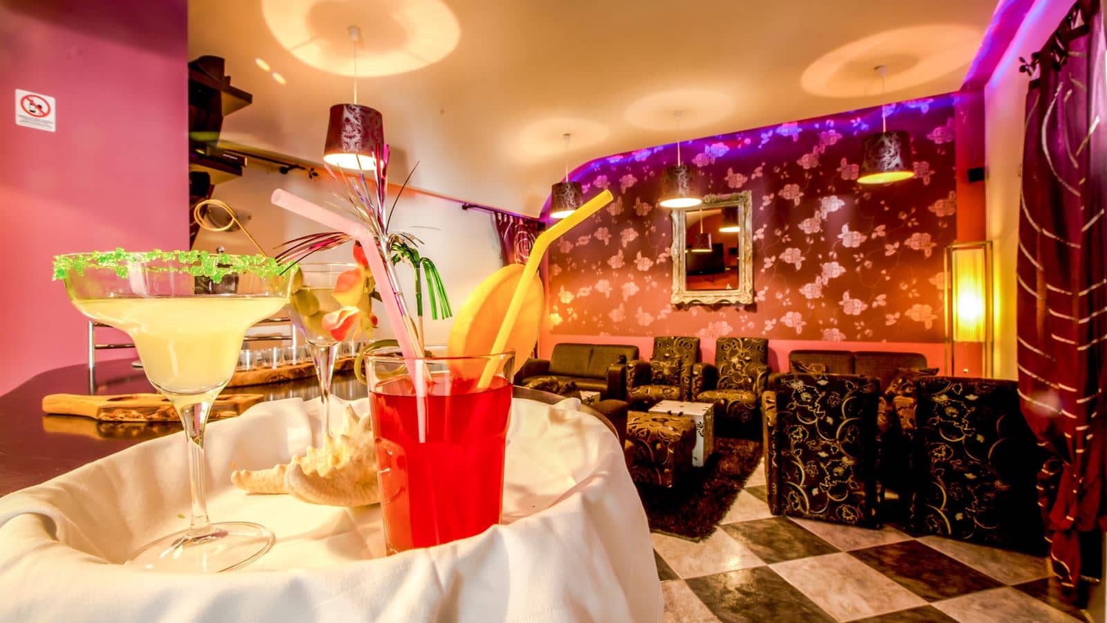 restaurants-restaurants
