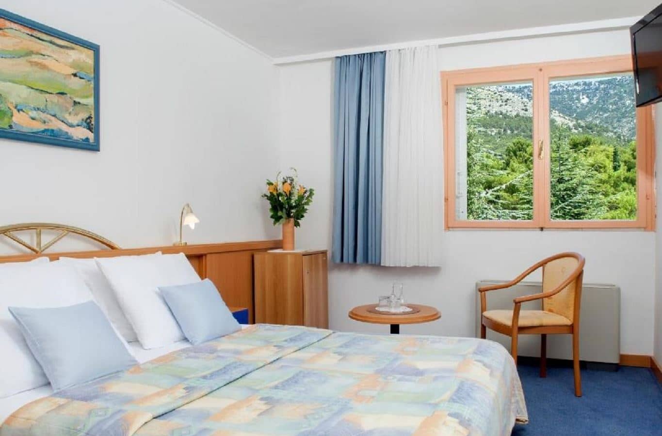 rooms-standard-room