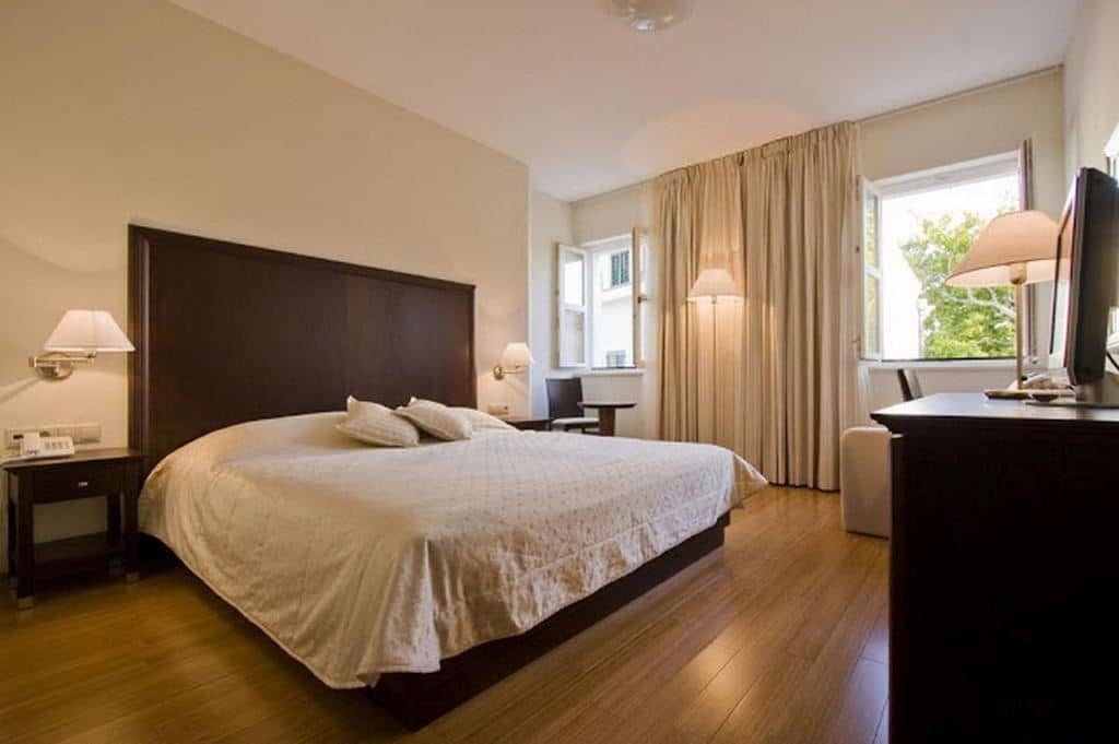 rooms-comfort-room