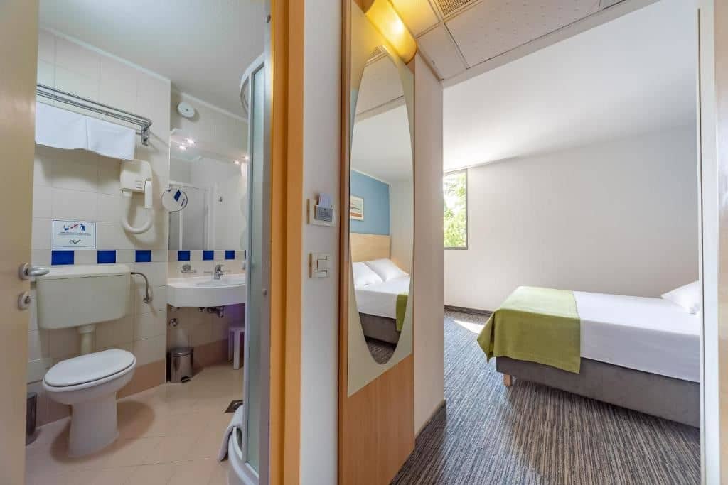 rooms-double-classic-room