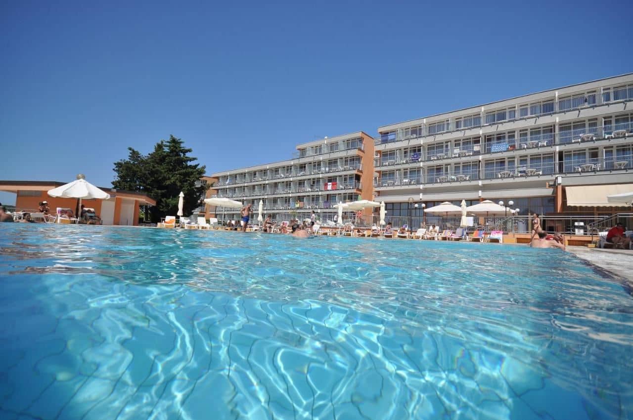 pools-pools