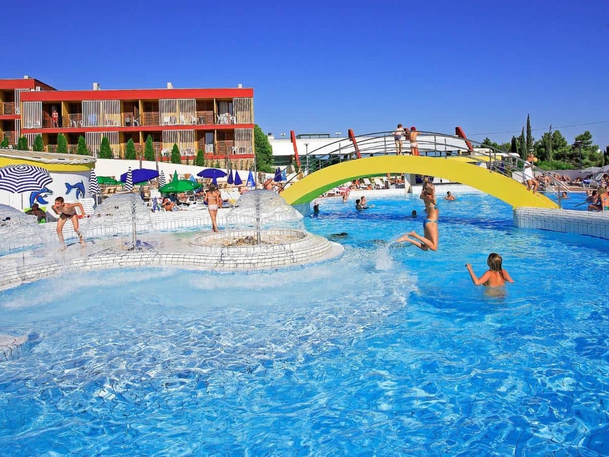 pools-pools