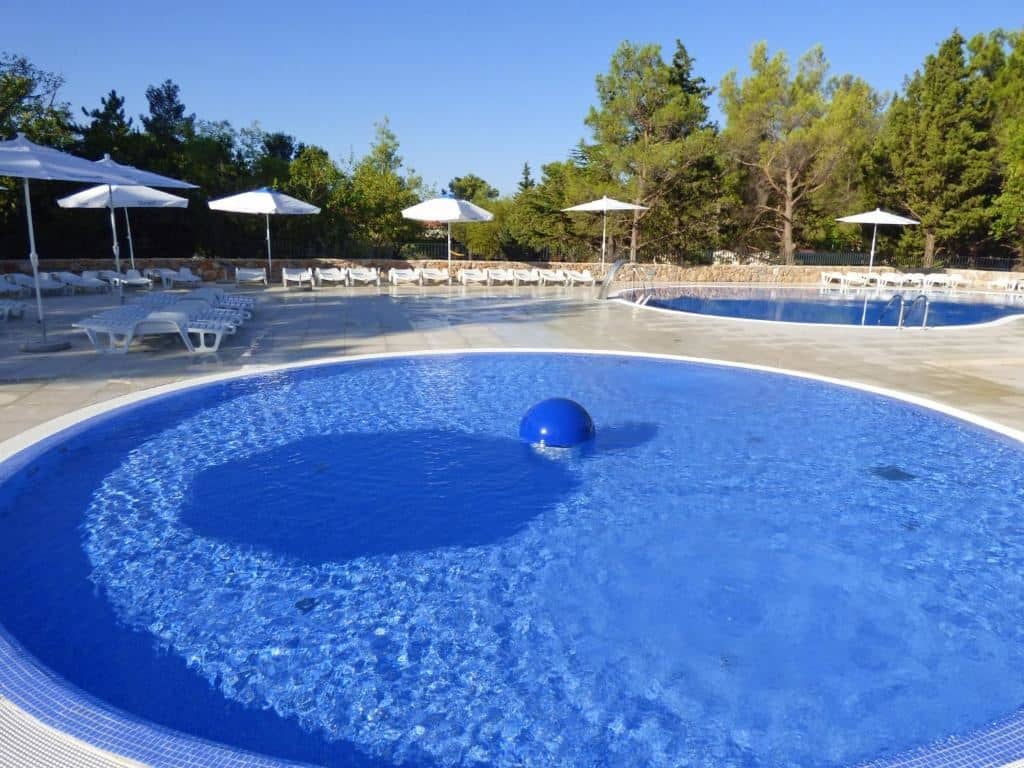 pools-pools
