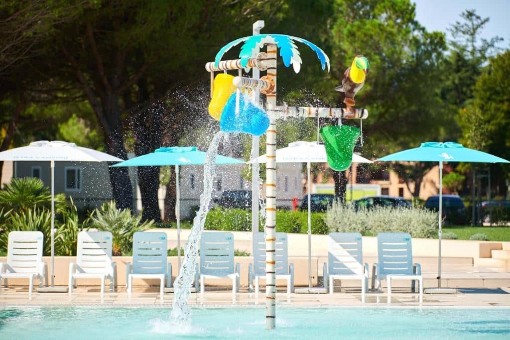 pools-pools
