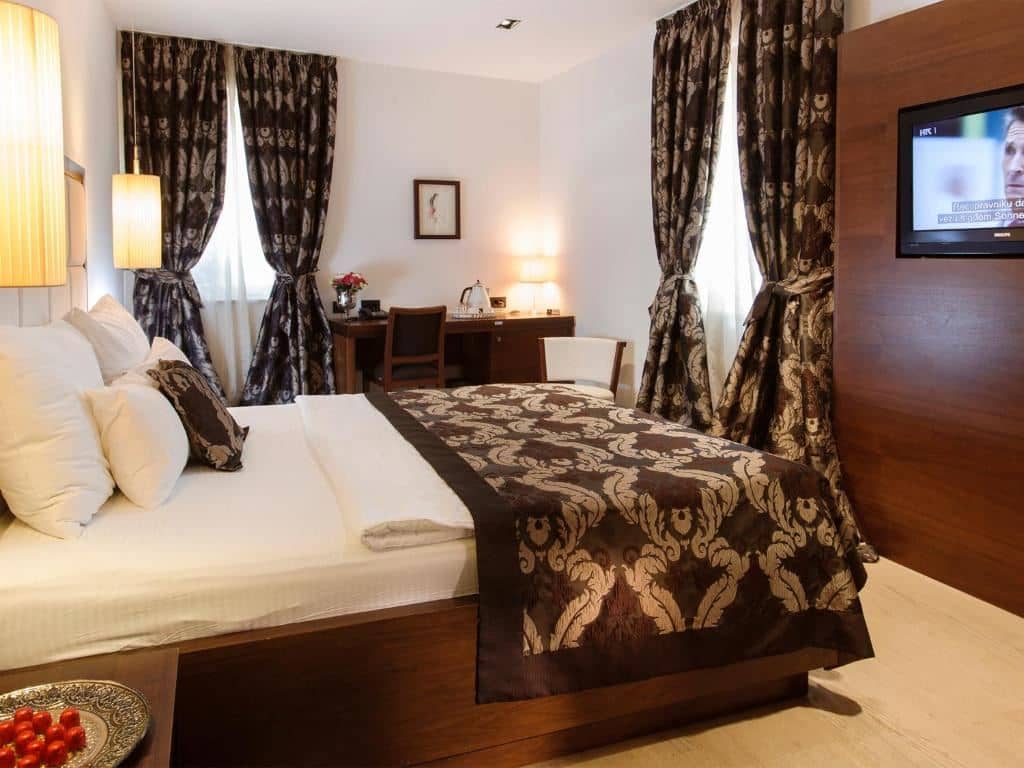 rooms-superior-room-cityview