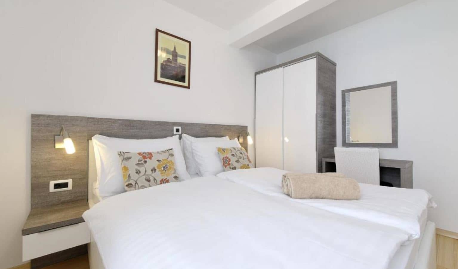 rooms-1-bedroom-standard-apartment-terrace