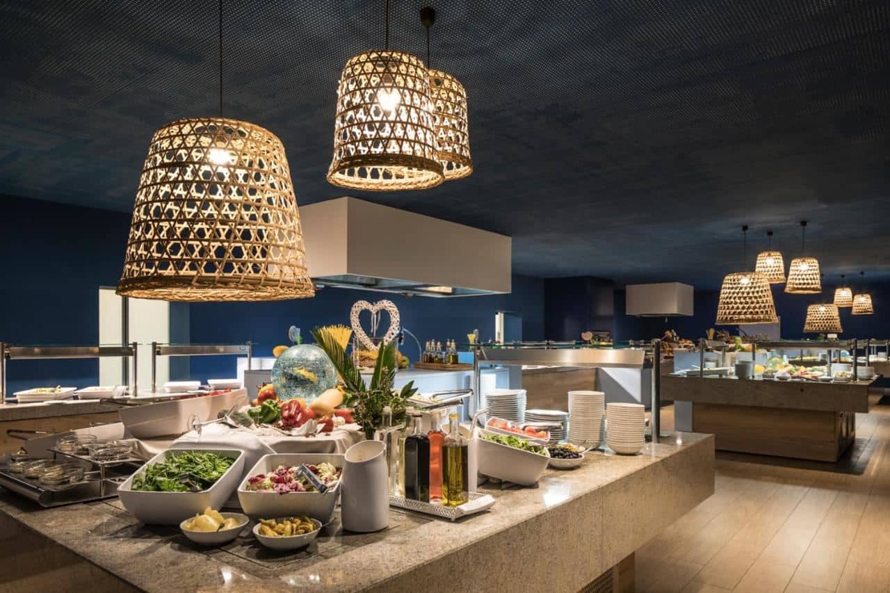 restaurants-restaurants