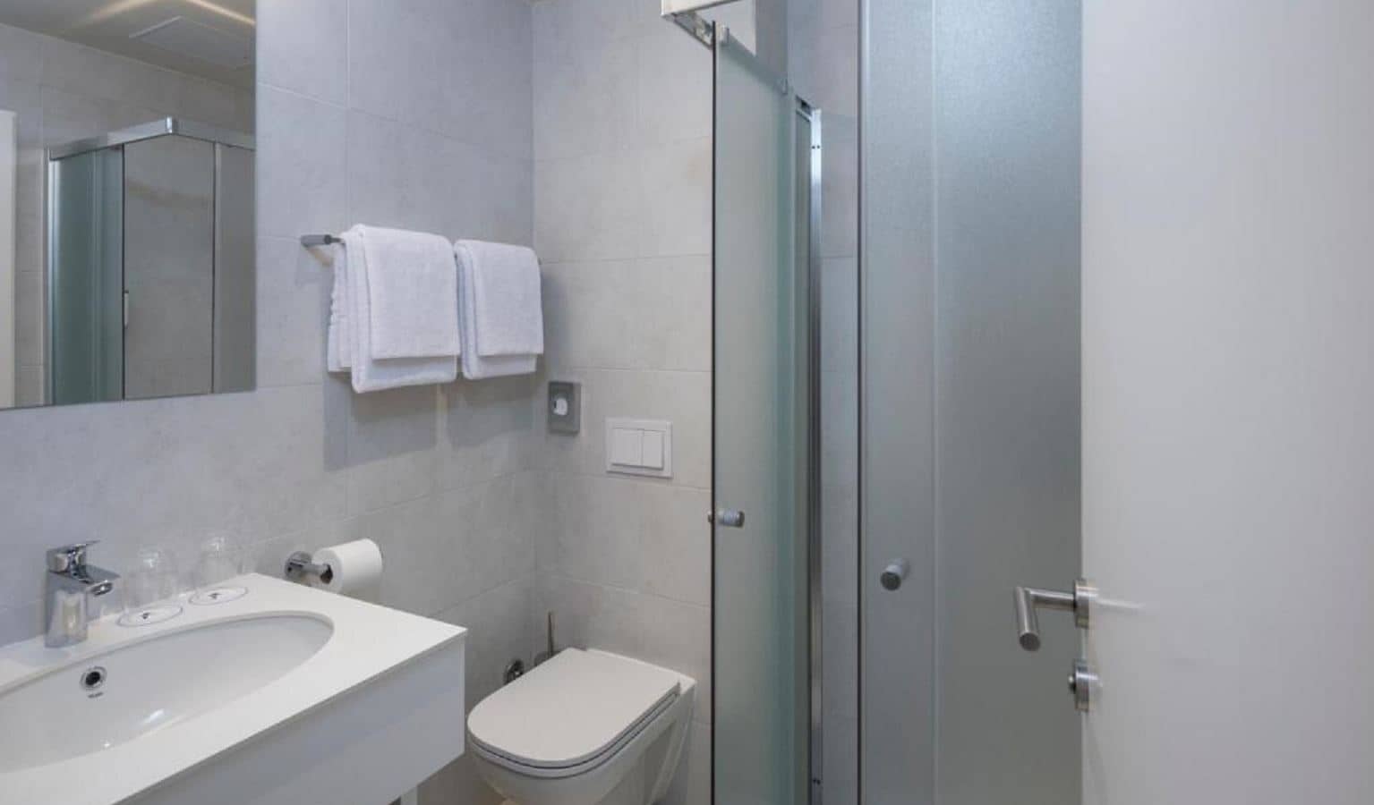 rooms-comfort-room