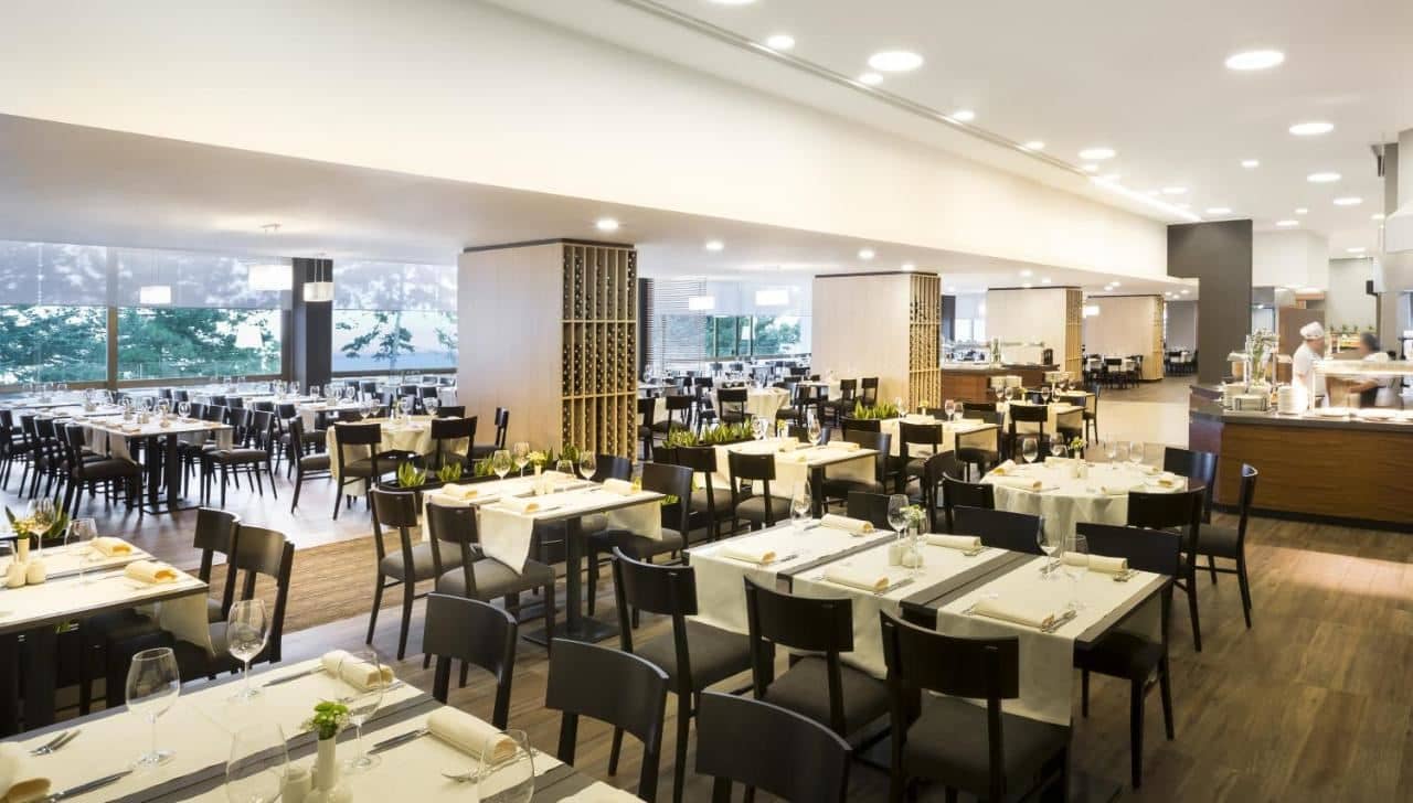 restaurants-restaurants