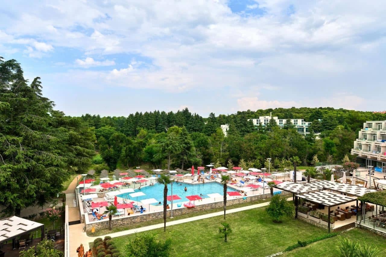 pools-pools