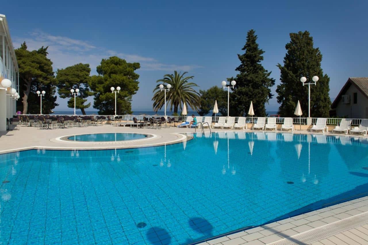 pools-pools