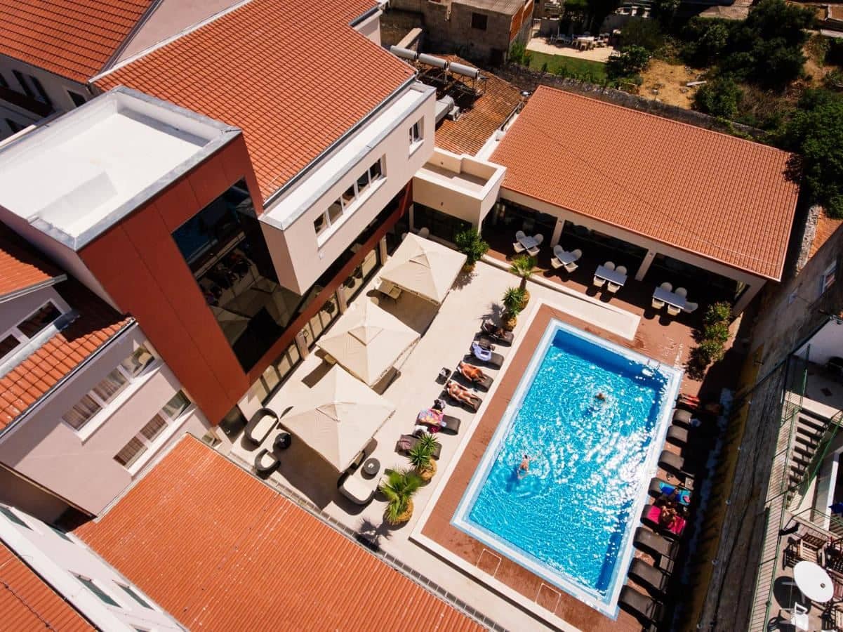 pools-pools